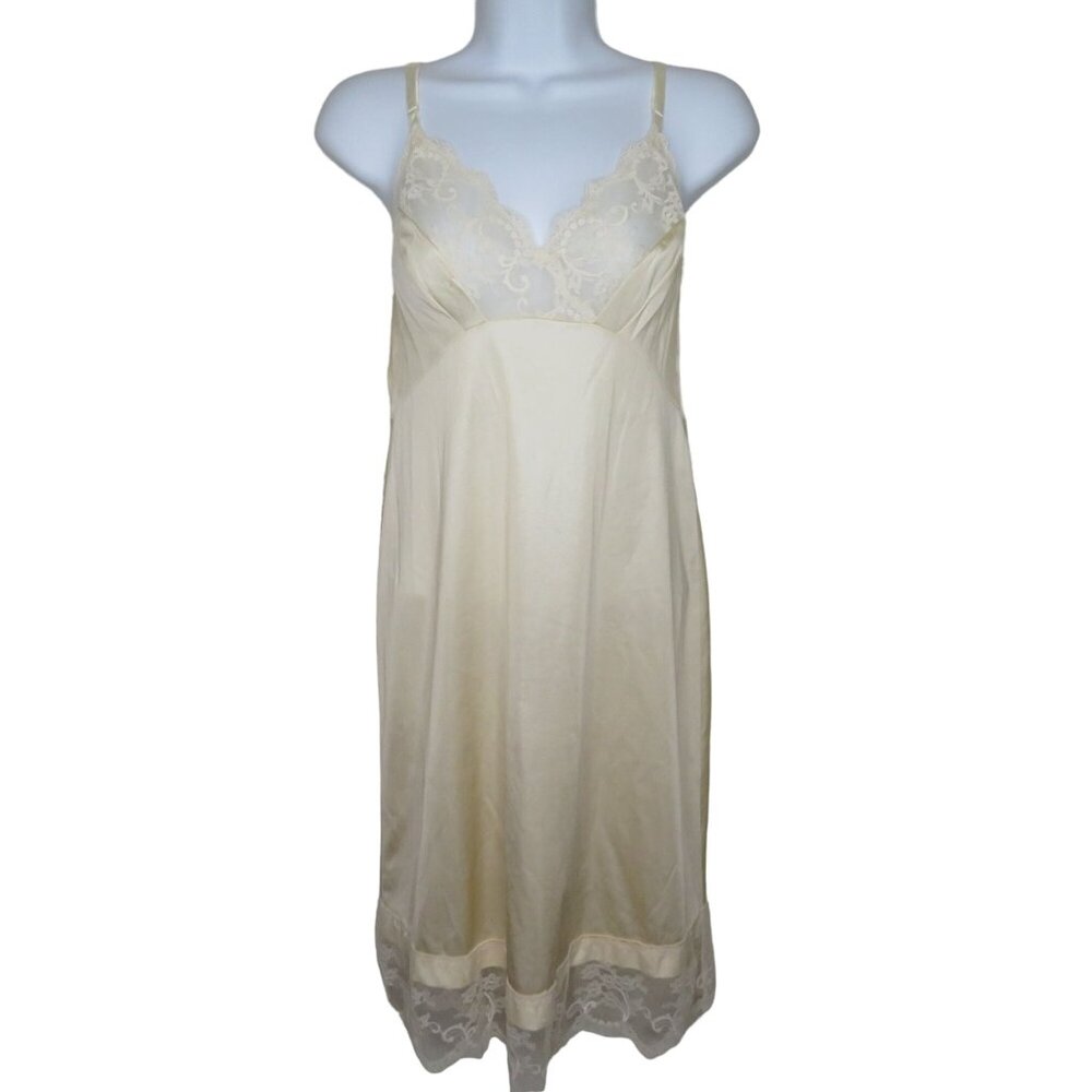 Vintage Vanity Fair Nylon Full Slip Dress Size 34L Beige Lace Overlay USA Made